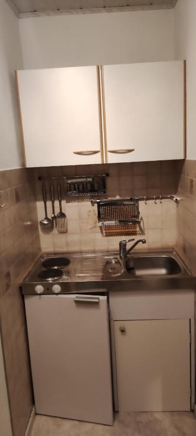 2-Room Appartment Near Westbahnhof 维也纳 外观 照片