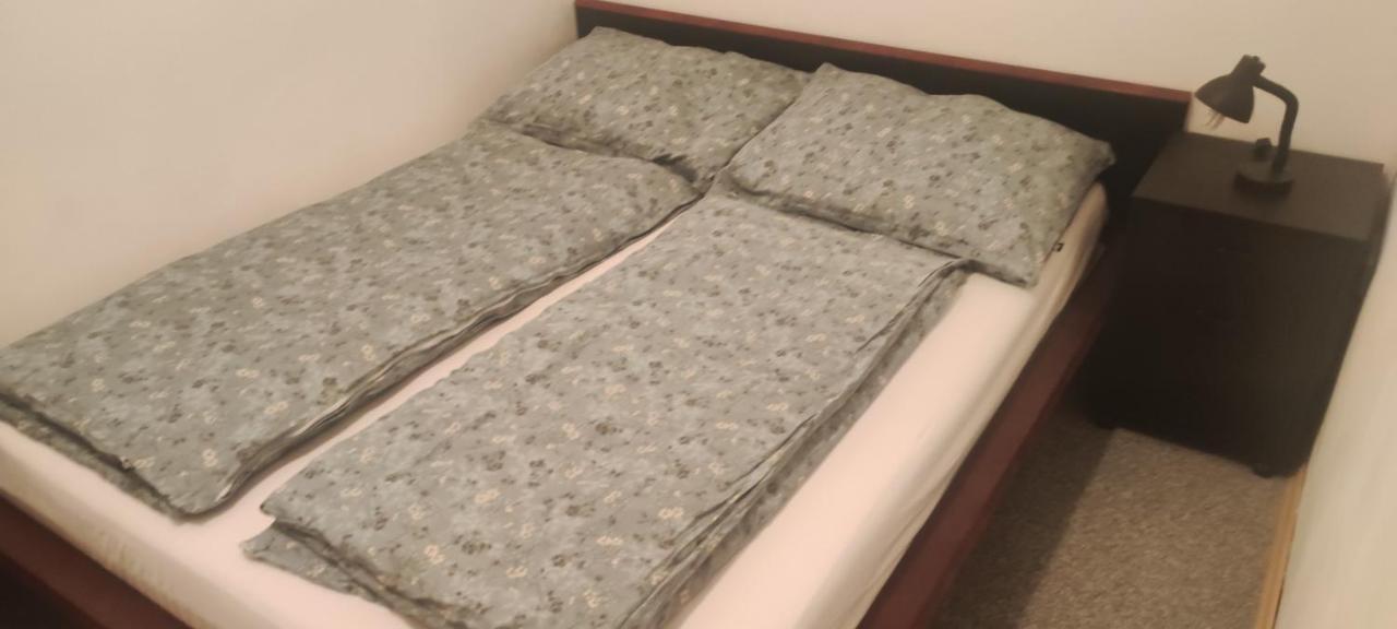 2-Room Appartment Near Westbahnhof 维也纳 外观 照片